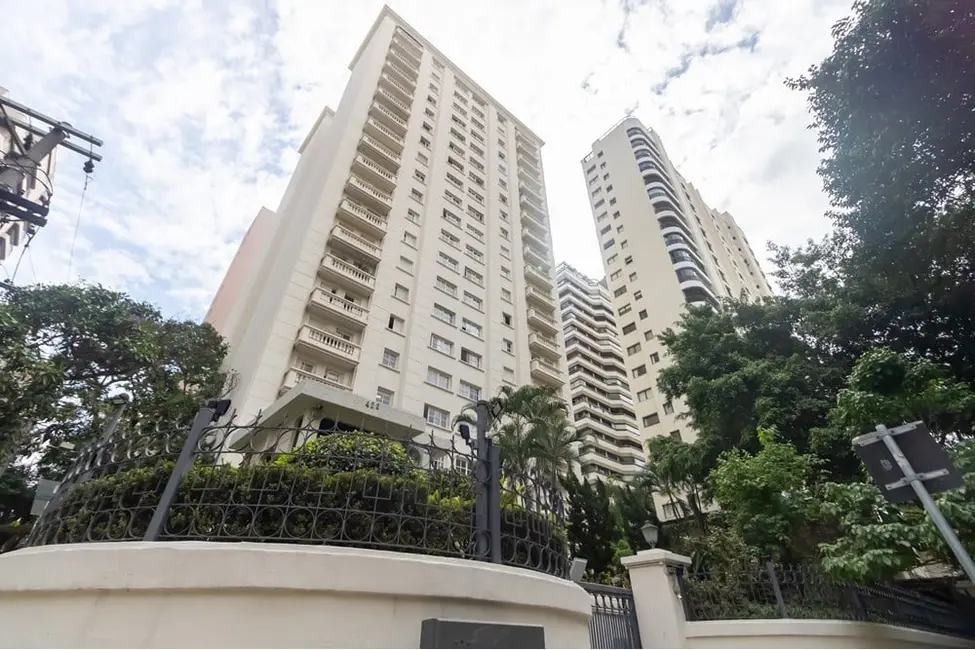 Apartamento com 3 quartos à venda, 126m2 em Moema, São Paulo - SP - imagem 1 Foto 1 de Apartamento com 3 quartos à venda, 126m2 em Moema, São Paulo - SP