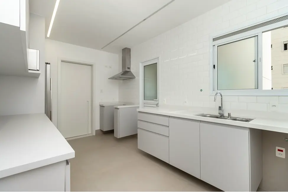 Apartamento com 2 quartos à venda, 126m2 em Moema, São Paulo - SP - imagem 6 Foto 6 de Apartamento com 2 quartos à venda, 126m2 em Moema, São Paulo - SP