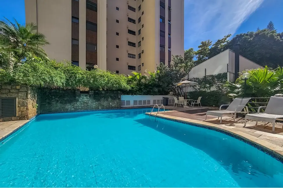 Apartamento com 2 quartos à venda, 127m2 em Moema, São Paulo - SP - imagem 3 Foto 3 de Apartamento com 2 quartos à venda, 127m2 em Moema, São Paulo - SP