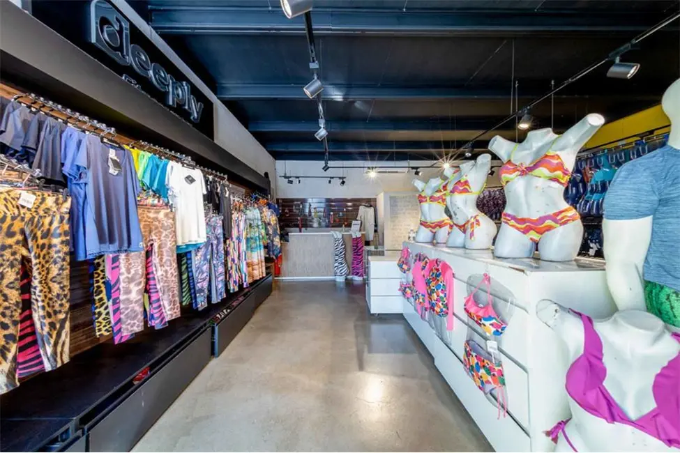 Loja à venda, 320m2 em Moema, São Paulo - SP - imagem 9 Foto 9 de Loja à venda, 320m2 em Moema, São Paulo - SP