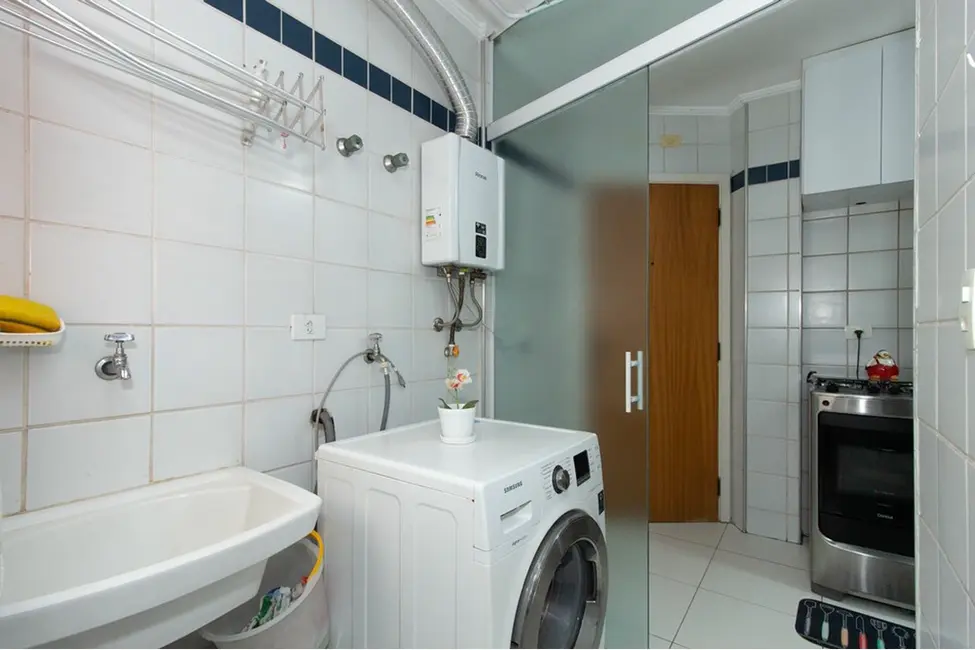 Foto 4 de Apartamento com 2 quartos à venda, 72m2 em Moema, São Paulo - SP