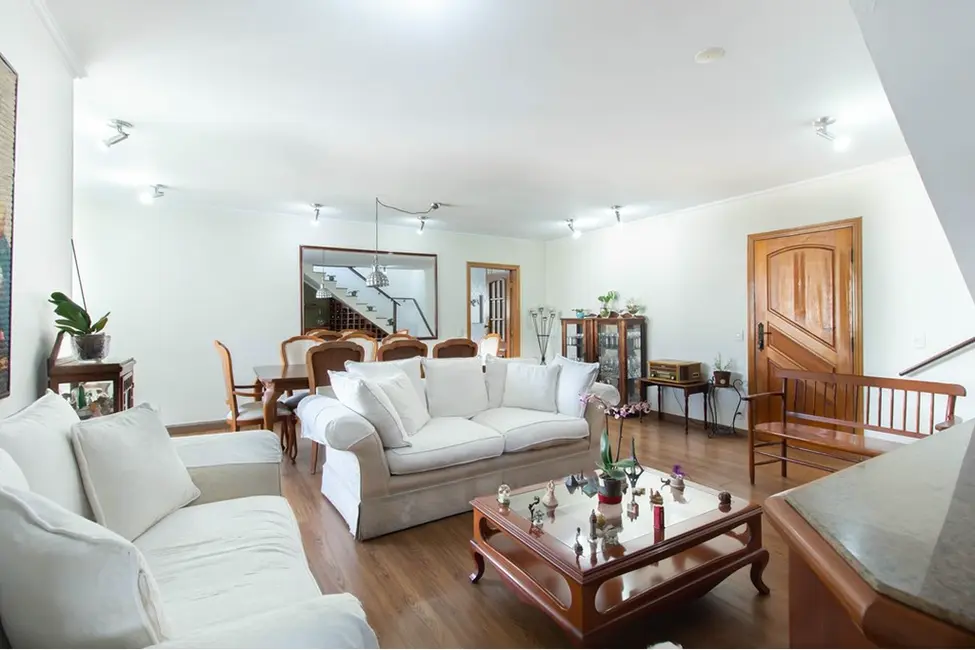 Apartamento com 4 quartos à venda, 195m2 em Campo Belo, São Paulo - SP - imagem 1 Foto 1 de Apartamento com 4 quartos à venda, 195m2 em Campo Belo, São Paulo - SP