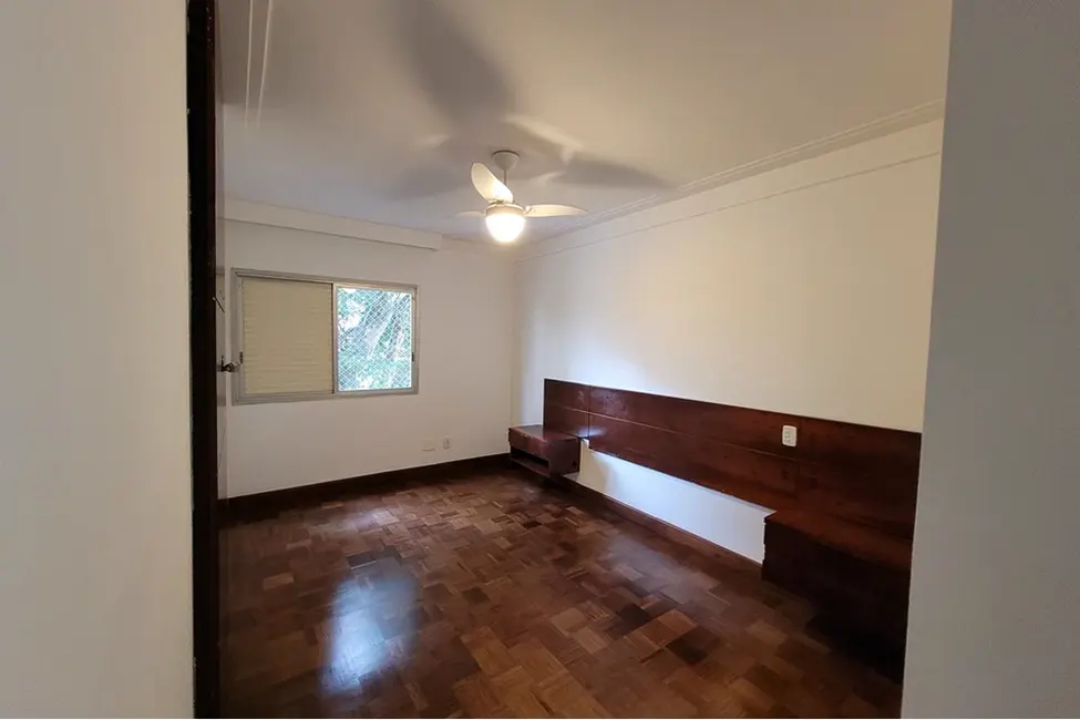 Foto 6 de Apartamento com 3 quartos à venda, 127m2 em Moema, São Paulo - SP