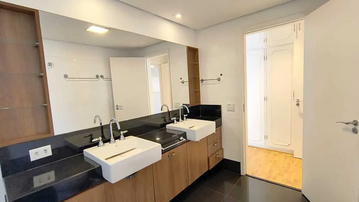 Apartamento com 4 quartos à venda, 173m2 em Itaim Bibi, São Paulo - SP - imagem 5 Foto 5 de Apartamento com 4 quartos à venda, 173m2 em Itaim Bibi, São Paulo - SP