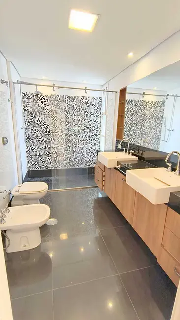 Apartamento com 4 quartos à venda, 173m2 em Itaim Bibi, São Paulo - SP - imagem 3 Foto 3 de Apartamento com 4 quartos à venda, 173m2 em Itaim Bibi, São Paulo - SP