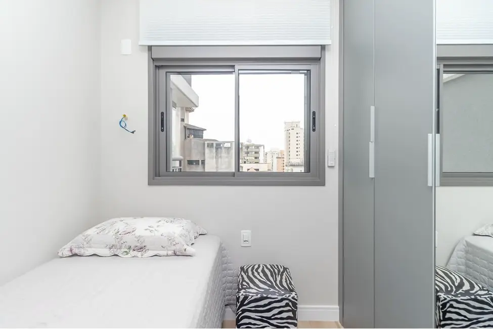 Foto 9 de Apartamento com 2 quartos à venda, 54m2 em Moema, São Paulo - SP