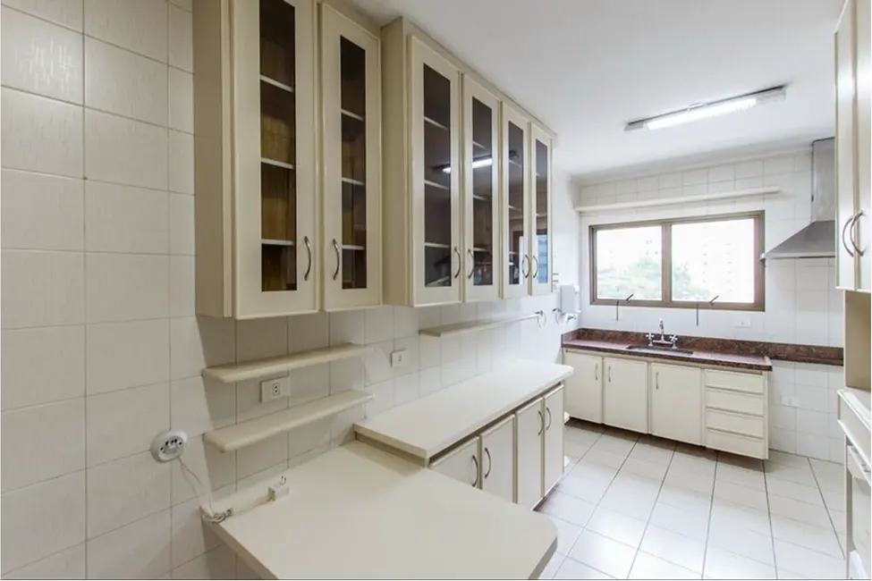 Apartamento com 3 quartos à venda, 186m2 em Campo Belo, São Paulo - SP - imagem 7 Foto 7 de Apartamento com 3 quartos à venda, 186m2 em Campo Belo, São Paulo - SP