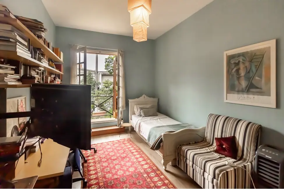 Casa com 4 quartos à venda, 300m2 em Moema, São Paulo - SP - imagem 4 Foto 4 de Casa com 4 quartos à venda, 300m2 em Moema, São Paulo - SP