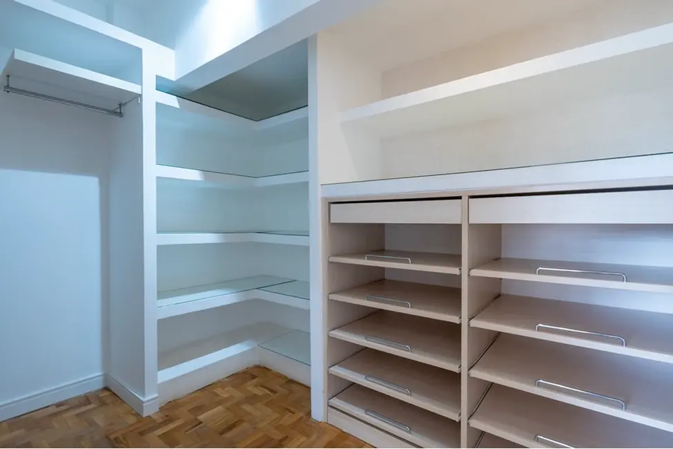 Apartamento com 3 quartos à venda, 187m2 em Itaim Bibi, São Paulo - SP - imagem 3 Foto 3 de Apartamento com 3 quartos à venda, 187m2 em Itaim Bibi, São Paulo - SP