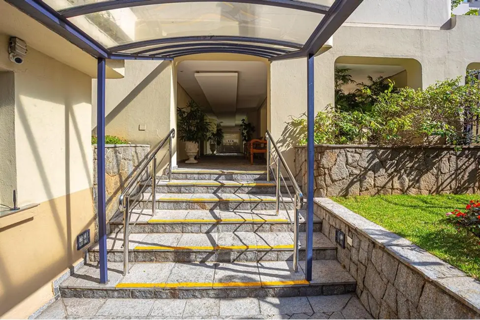 Foto 5 de Apartamento com 2 quartos à venda, 95m2 em Moema, São Paulo - SP