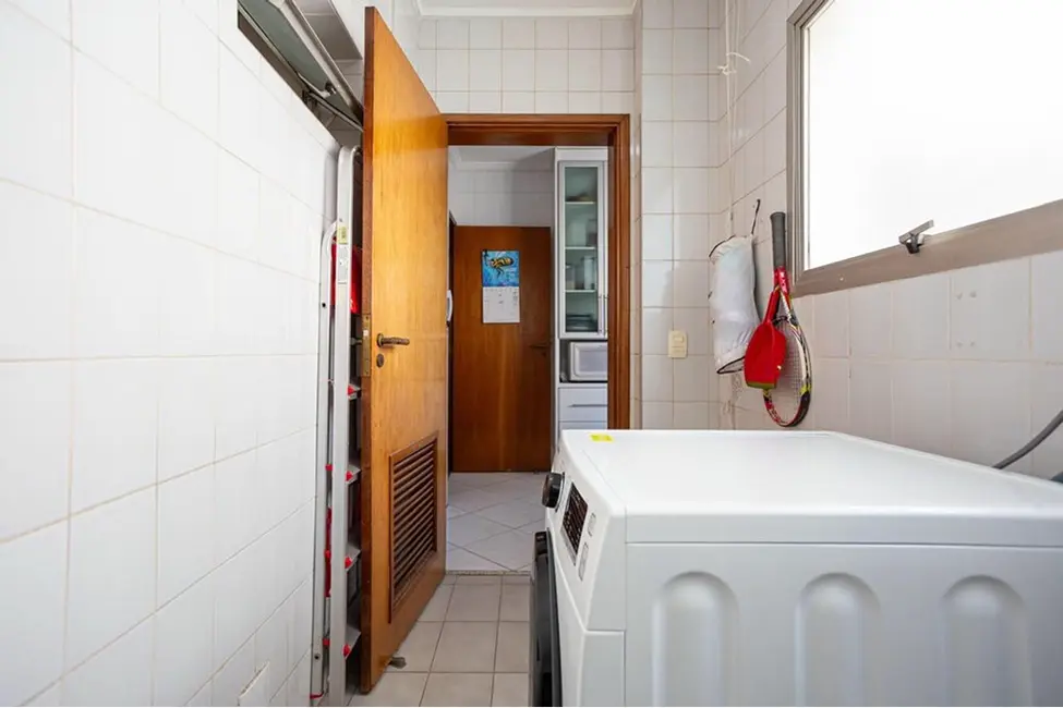 Foto 7 de Apartamento com 2 quartos à venda, 95m2 em Moema, São Paulo - SP