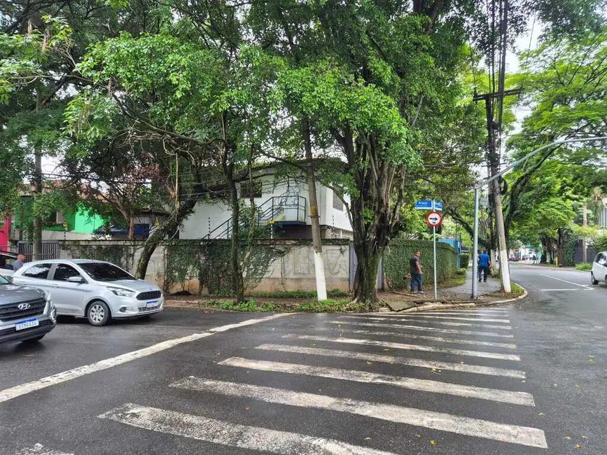 Terreno / Lote à venda, 606m2 em Pinheiros, São Paulo - SP - imagem 3 Foto 3 de Terreno / Lote à venda, 606m2 em Pinheiros, São Paulo - SP