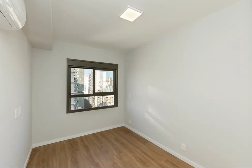 Apartamento com 1 quarto à venda, 32m2 em Campo Belo, São Paulo - SP - imagem 2 Foto 2 de Apartamento com 1 quarto à venda, 32m2 em Campo Belo, São Paulo - SP