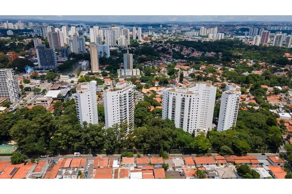Apartamento com 4 quartos à venda, 240m2 em Santo Amaro, São Paulo - SP - imagem 7 Foto 7 de Apartamento com 4 quartos à venda, 240m2 em Santo Amaro, São Paulo - SP