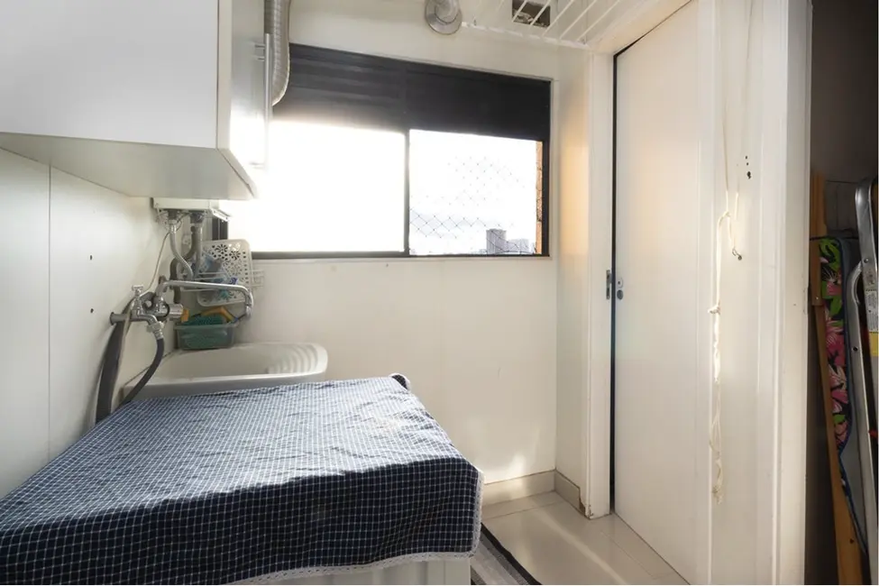 Foto 3 de Apartamento com 3 quartos à venda, 87m2 em Santo Amaro, São Paulo - SP