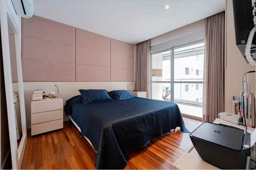 Foto 5 de Apartamento com 3 quartos à venda, 220m2 em Campo Belo, São Paulo - SP