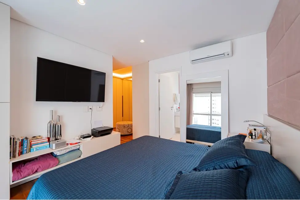 Foto 9 de Apartamento com 3 quartos à venda, 220m2 em Campo Belo, São Paulo - SP