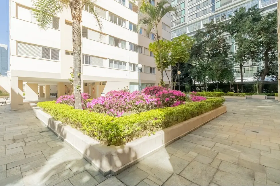 Apartamento com 3 quartos à venda, 103m2 em Santo Amaro, São Paulo - SP - imagem 2 Foto 2 de Apartamento com 3 quartos à venda, 103m2 em Santo Amaro, São Paulo - SP