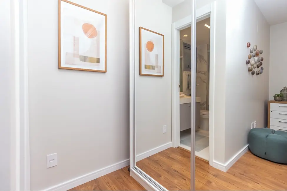 Apartamento com 2 quartos à venda, 103m2 em Moema, São Paulo - SP - imagem 2 Foto 2 de Apartamento com 2 quartos à venda, 103m2 em Moema, São Paulo - SP