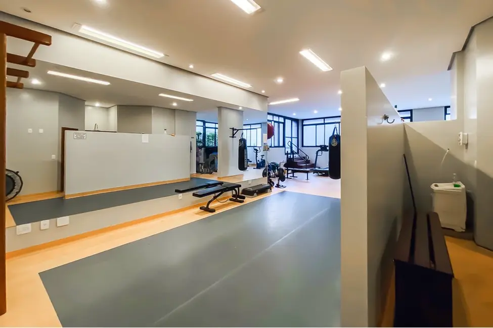 Foto 2 de Apartamento com 2 quartos à venda, 105m2 em Campo Belo, São Paulo - SP