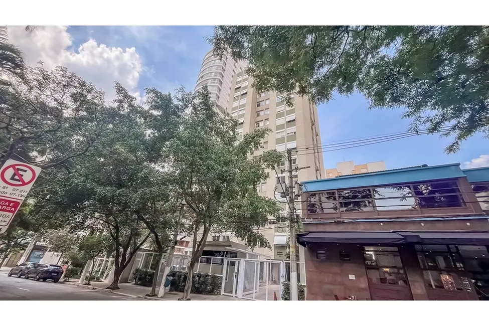 Foto 3 de Apartamento com 2 quartos à venda, 84m2 em Moema, São Paulo - SP