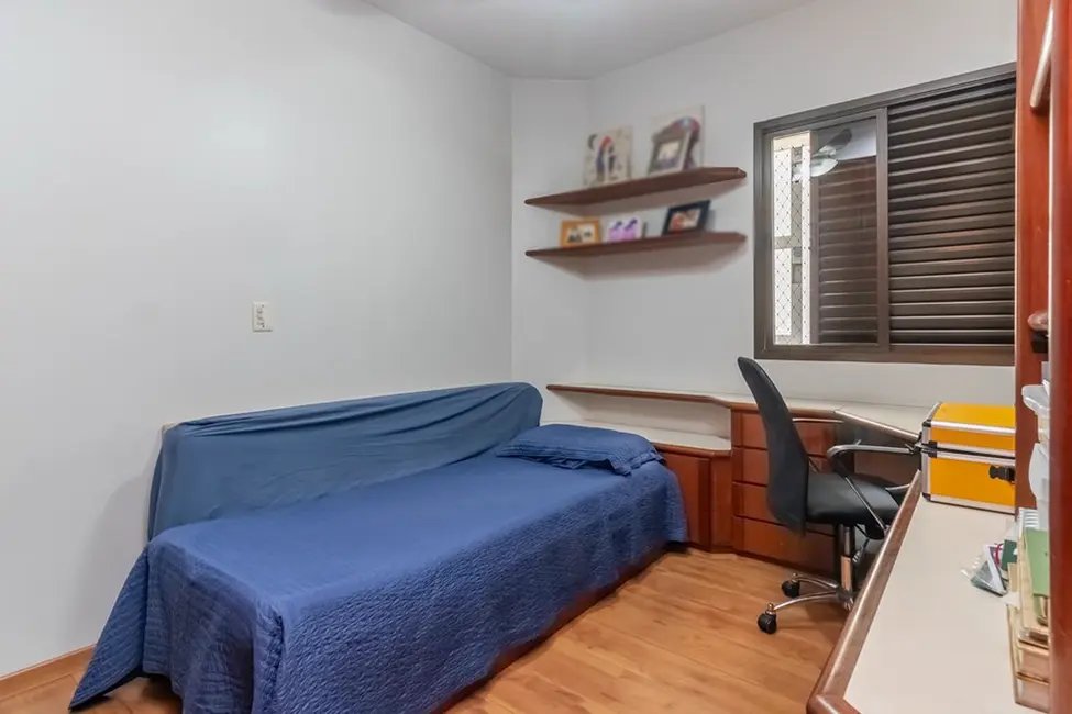 Foto 5 de Apartamento com 3 quartos à venda, 95m2 em Moema, São Paulo - SP