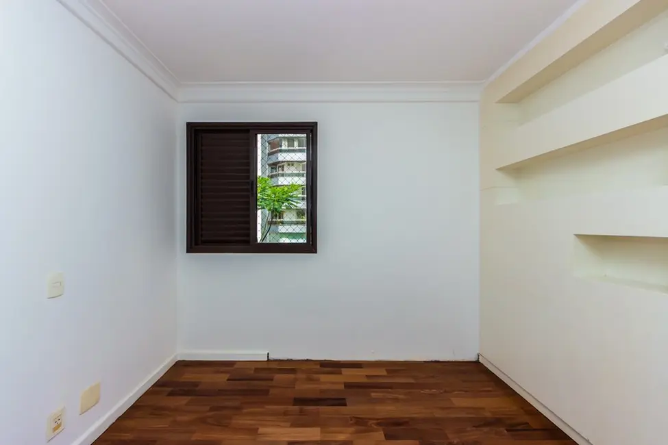 Foto 4 de Apartamento com 3 quartos à venda, 198m2 em Moema, São Paulo - SP