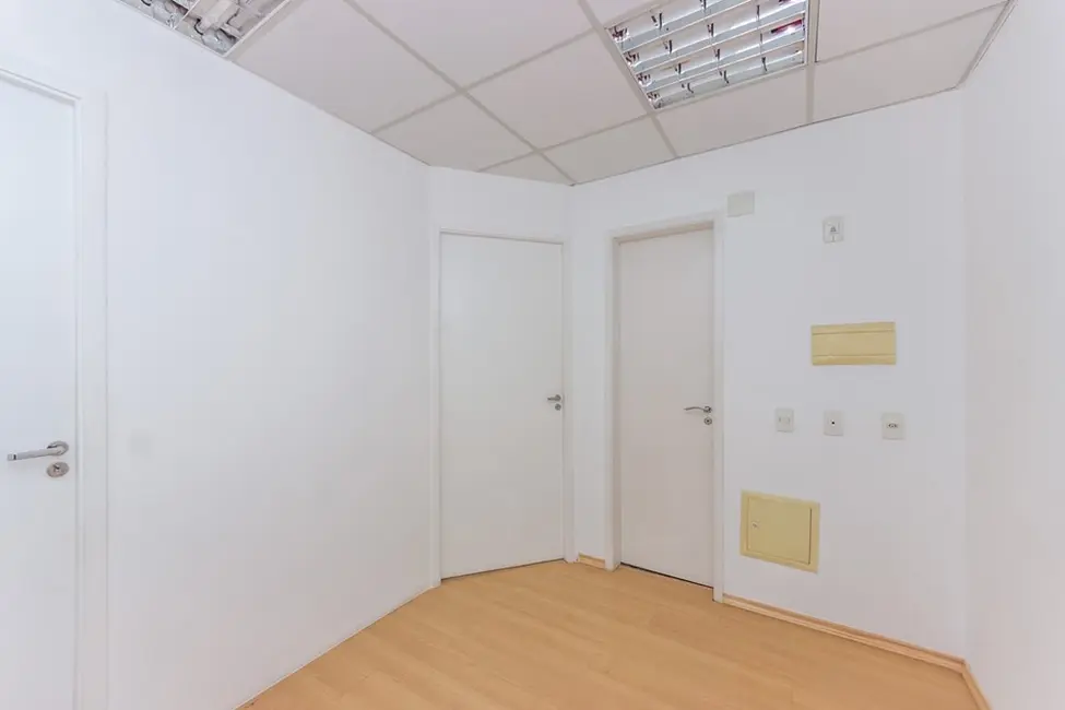 Sala Comercial à venda, 36m2 em Saúde, São Paulo - SP - imagem 9 Foto 9 de Sala Comercial à venda, 36m2 em Saúde, São Paulo - SP