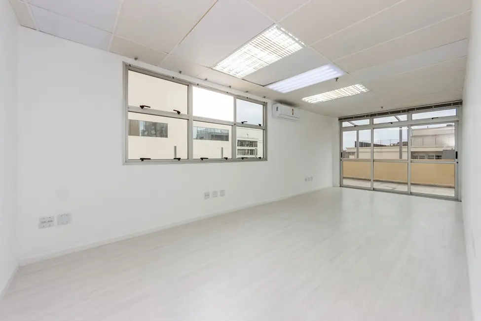 Foto 2 de Sala Comercial à venda, 211m2 em Moema, São Paulo - SP