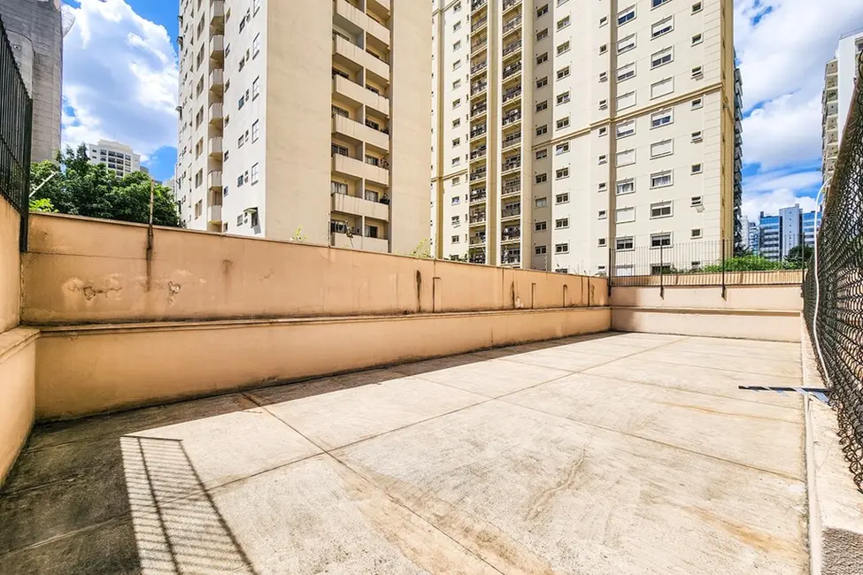 Foto 3 de Apartamento com 2 quartos à venda, 75m2 em Moema, São Paulo - SP
