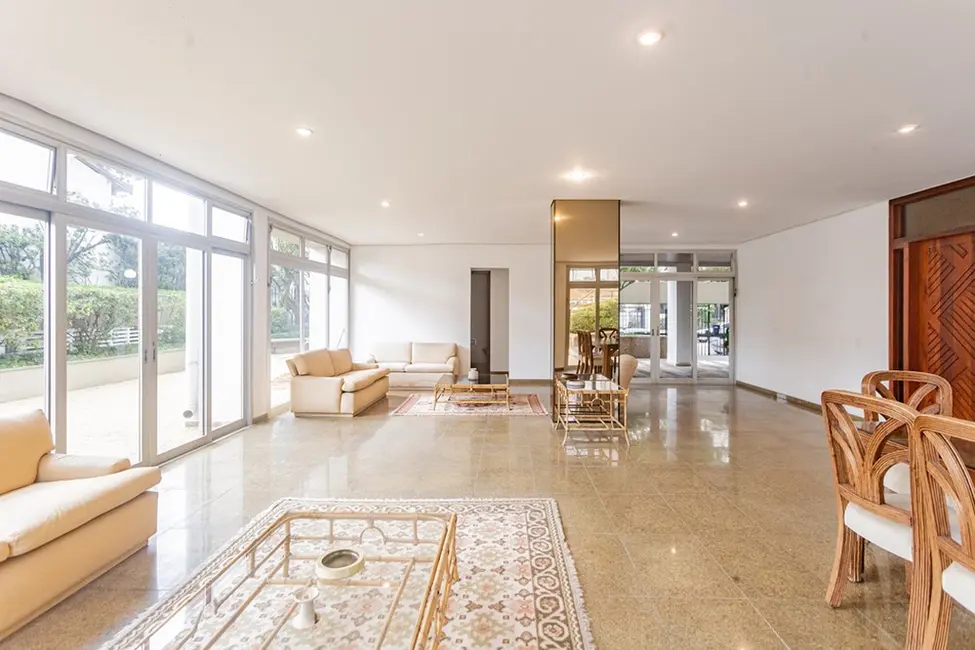 Apartamento com 4 quartos à venda, 220m2 em Campo Belo, São Paulo - SP - imagem 3 Foto 3 de Apartamento com 4 quartos à venda, 220m2 em Campo Belo, São Paulo - SP