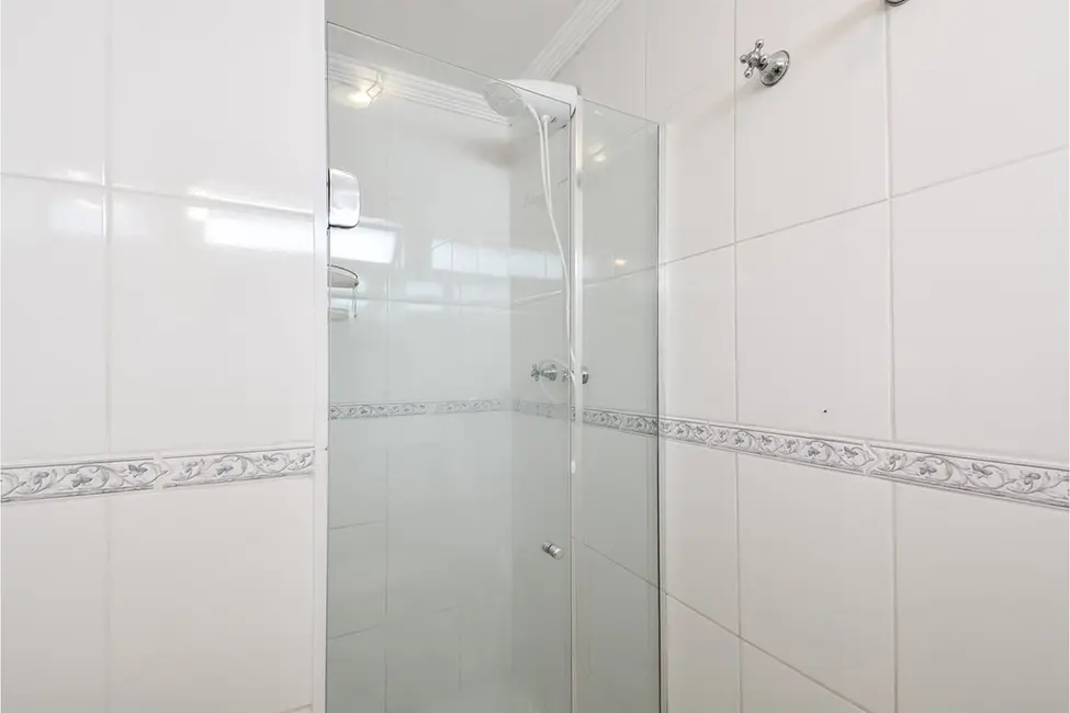 Apartamento com 3 quartos à venda, 97m2 em Moema, São Paulo - SP - imagem 9 Foto 9 de Apartamento com 3 quartos à venda, 97m2 em Moema, São Paulo - SP
