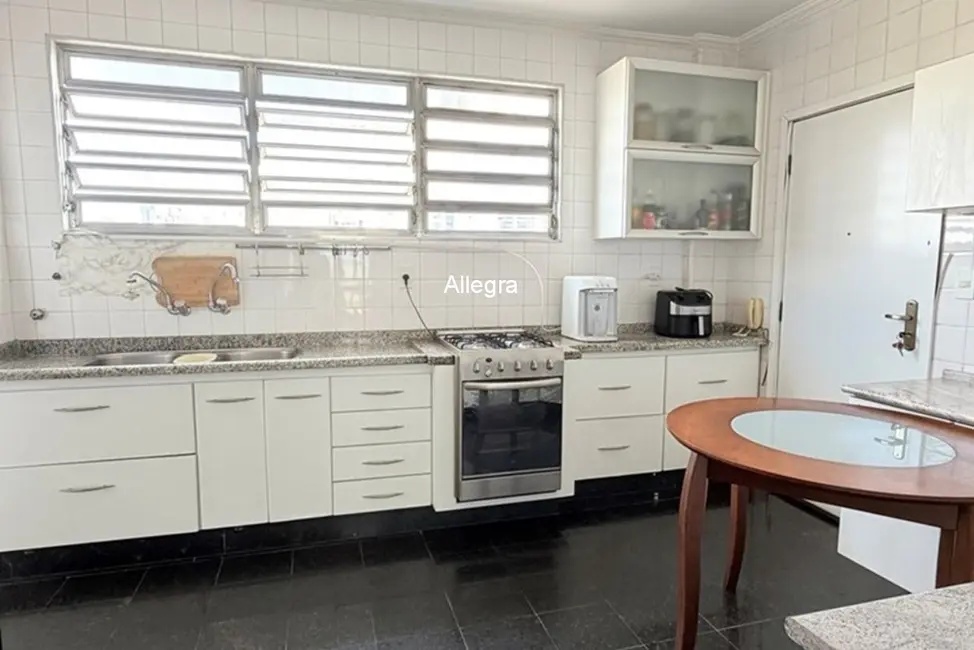 Apartamento com 3 quartos à venda, 136m2 em Cambuci, São Paulo - SP - imagem 9 Foto 9 de Apartamento com 3 quartos à venda, 136m2 em Cambuci, São Paulo - SP