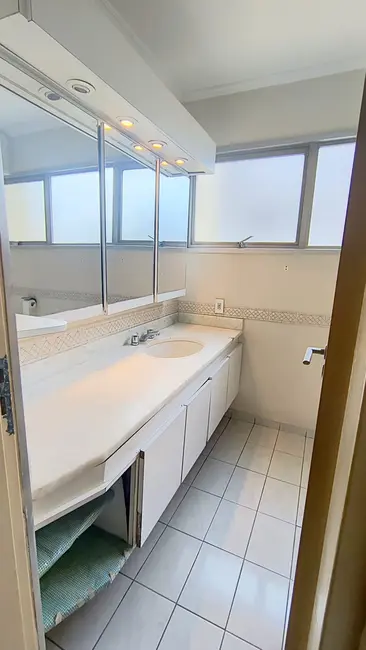 Foto 4 de Apartamento com 2 quartos à venda, 110m2 em Itaim Bibi, São Paulo - SP