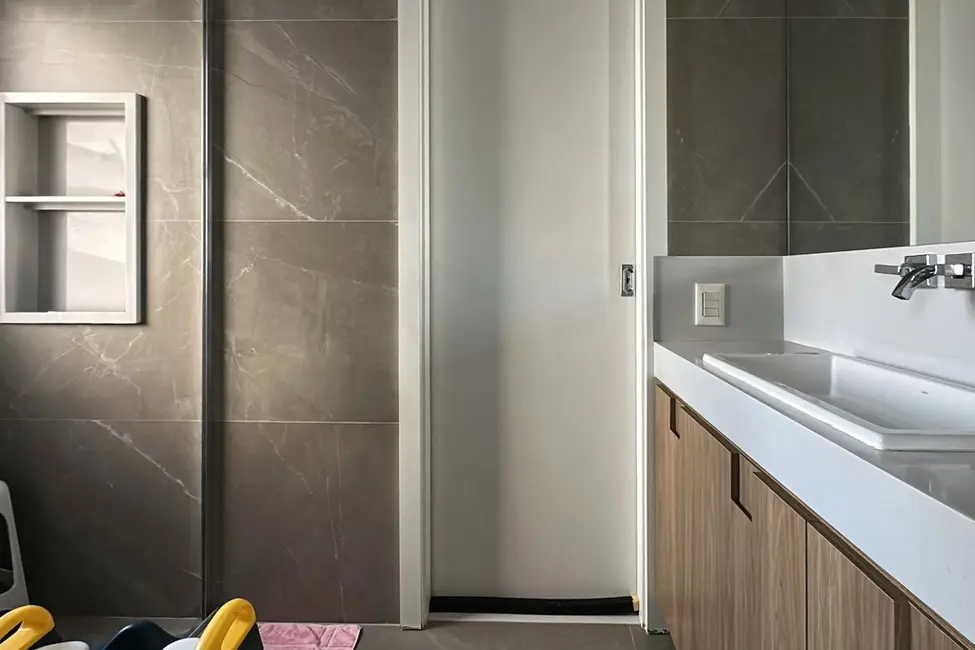 Apartamento com 3 quartos à venda, 143m2 em Moema, São Paulo - SP - imagem 5 Foto 5 de Apartamento com 3 quartos à venda, 143m2 em Moema, São Paulo - SP