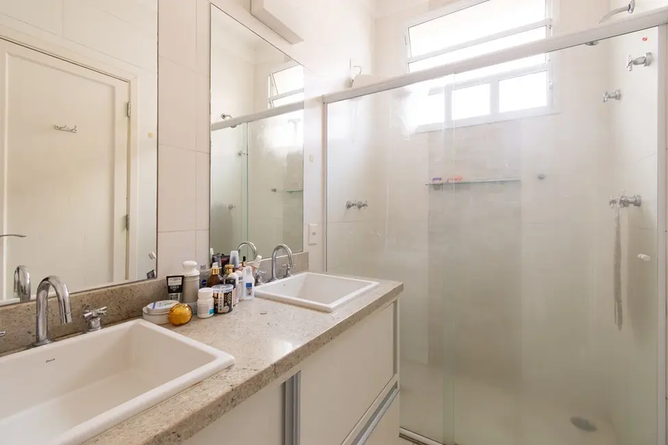 Foto 3 de Casa com 4 quartos à venda, 253m2 em Sumaré, São Paulo - SP