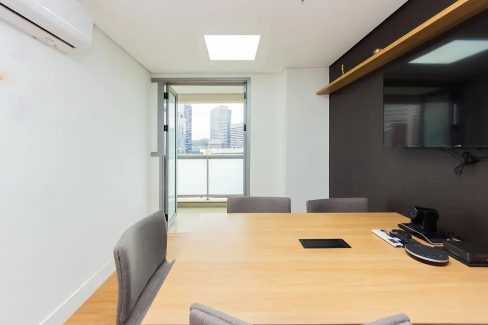 Sala Comercial à venda, 80m2 em Santo Amaro, São Paulo - SP - imagem 5 Foto 5 de Sala Comercial à venda, 80m2 em Santo Amaro, São Paulo - SP