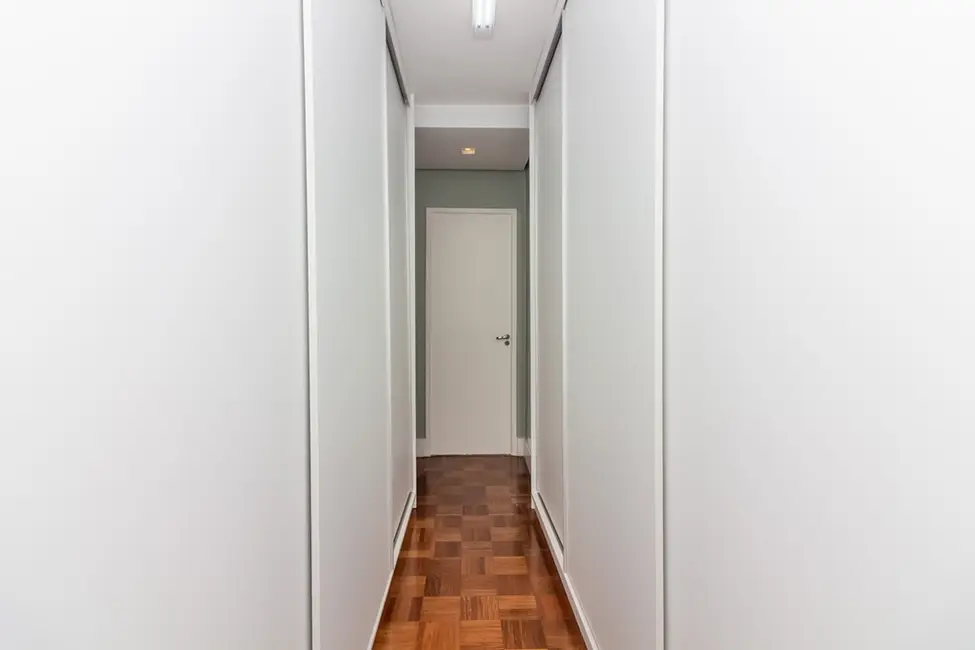 Foto 3 de Apartamento com 3 quartos à venda, 130m2 em Moema, São Paulo - SP