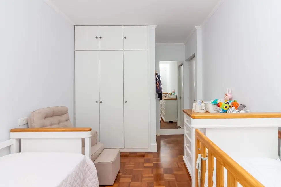 Foto 2 de Apartamento com 3 quartos à venda, 130m2 em Moema, São Paulo - SP