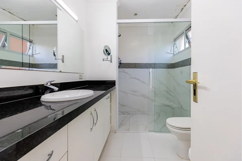 Foto 7 de Apartamento com 3 quartos à venda, 187m2 em Itaim Bibi, São Paulo - SP