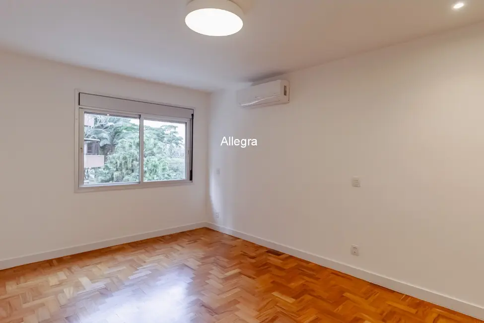 Foto 2 de Apartamento com 3 quartos à venda, 155m2 em Itaim Bibi, São Paulo - SP