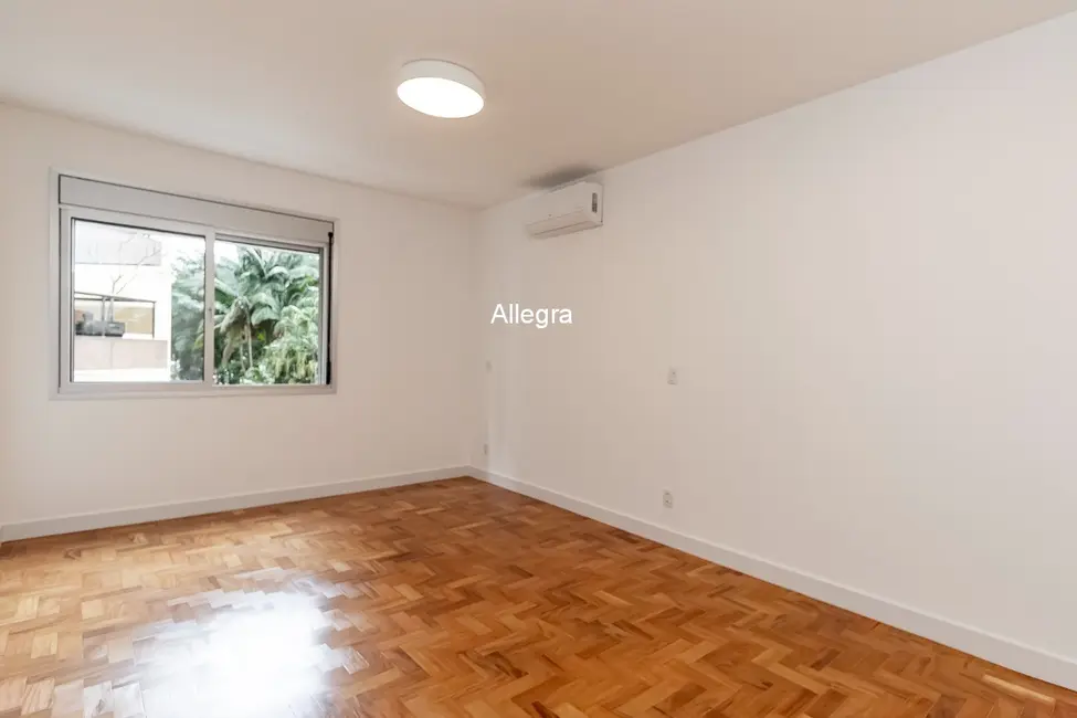 Foto 8 de Apartamento com 3 quartos à venda, 155m2 em Itaim Bibi, São Paulo - SP