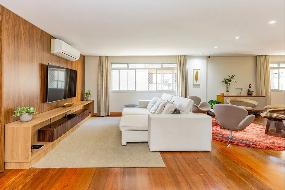 Apartamento com 3 quartos à venda, 187m2 em Itaim Bibi, São Paulo - SP - imagem 1 Foto 1 de Apartamento com 3 quartos à venda, 187m2 em Itaim Bibi, São Paulo - SP