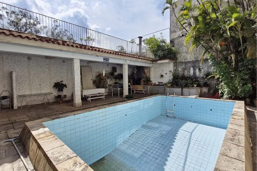 Casa com 6 quartos à venda, 473m2 em Cambuci, São Paulo - SP - imagem 5 Foto 5 de Casa com 6 quartos à venda, 473m2 em Cambuci, São Paulo - SP