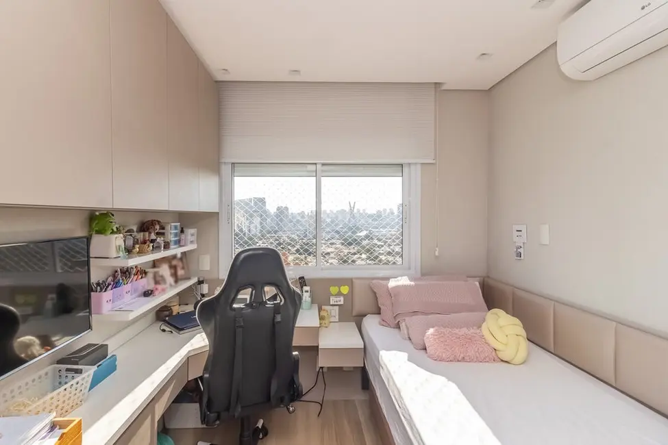 Apartamento com 4 quartos à venda, 213m2 em Santo Amaro, São Paulo - SP - imagem 2 Foto 2 de Apartamento com 4 quartos à venda, 213m2 em Santo Amaro, São Paulo - SP