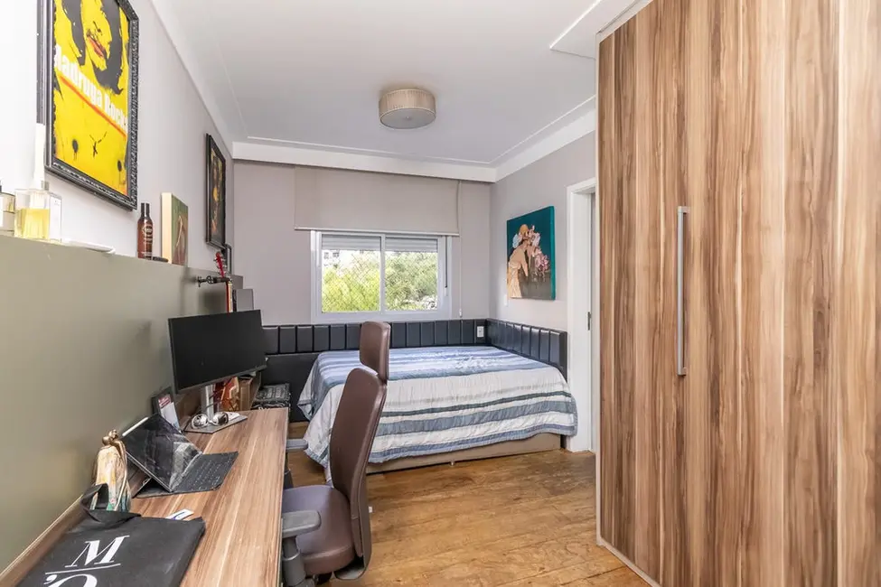 Apartamento com 3 quartos à venda, 200m2 em Campo Belo, São Paulo - SP - imagem 3 Foto 3 de Apartamento com 3 quartos à venda, 200m2 em Campo Belo, São Paulo - SP