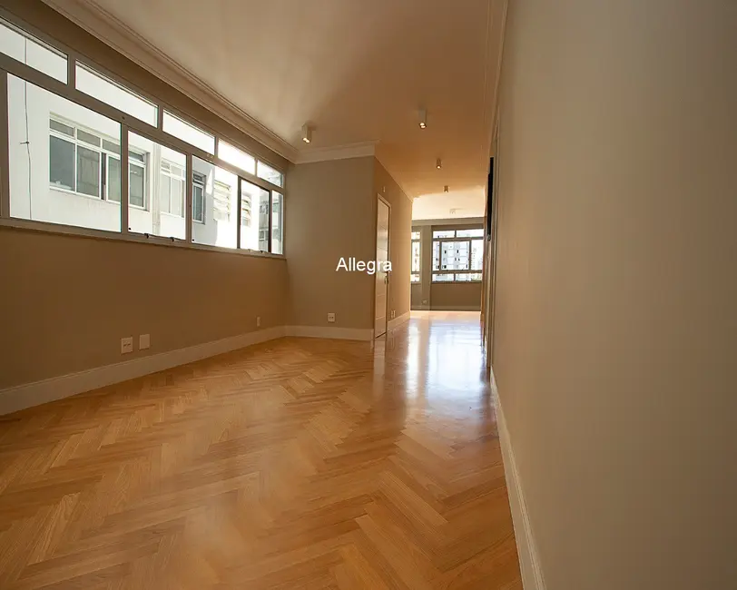 Apartamento com 3 quartos à venda, 164m2 em Santa Cecília, São Paulo - SP - imagem 1 Foto 1 de Apartamento com 3 quartos à venda, 164m2 em Santa Cecília, São Paulo - SP