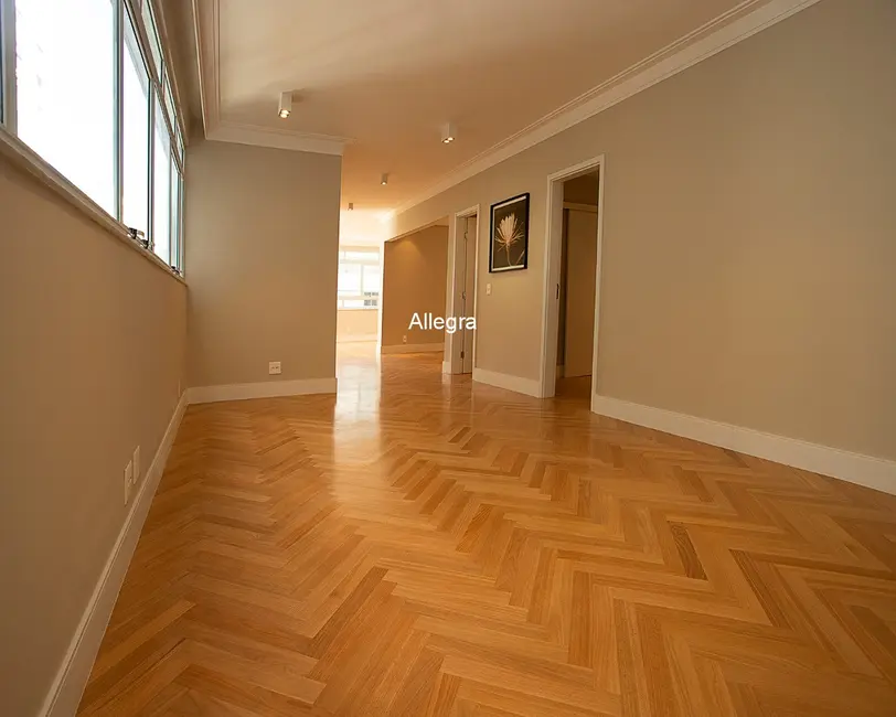 Apartamento com 3 quartos à venda, 164m2 em Santa Cecília, São Paulo - SP - imagem 2 Foto 2 de Apartamento com 3 quartos à venda, 164m2 em Santa Cecília, São Paulo - SP