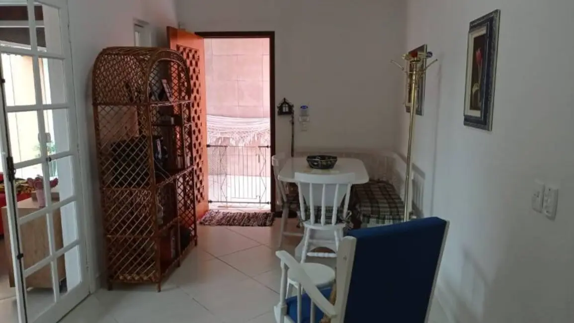 Foto 7 de Casa com 4 quartos à venda, 264m2 em Peruibe - SP
