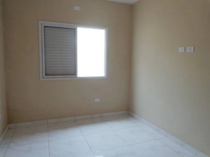 Foto 6 de Casa com 2 quartos à venda, 130m2 em Peruibe - SP